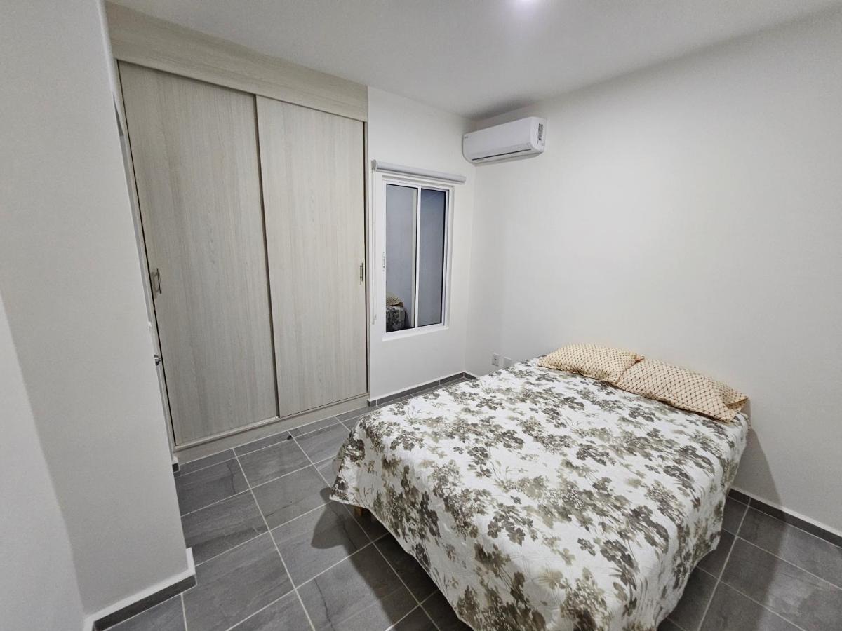 Comodo Departamento En Playa Del Carmen Ngoại thất bức ảnh
